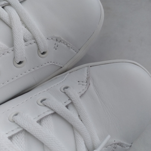 Naturalizer Morrison leather fashion white sneakers, 10 wide, good condition - Picture 13 of 16